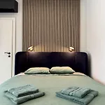 公寓 Eleve Residences *
