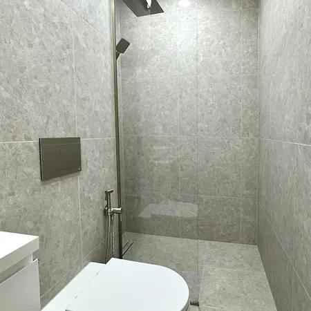 Eleve Residences Apartamento *