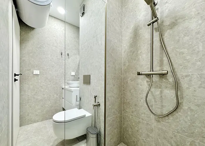 Апартамент Eleve Residences