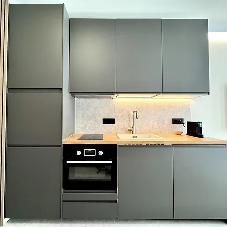 Eleve Residences Apartman